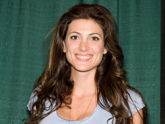 Julia Benson Net Worth Celebrity Net Worth