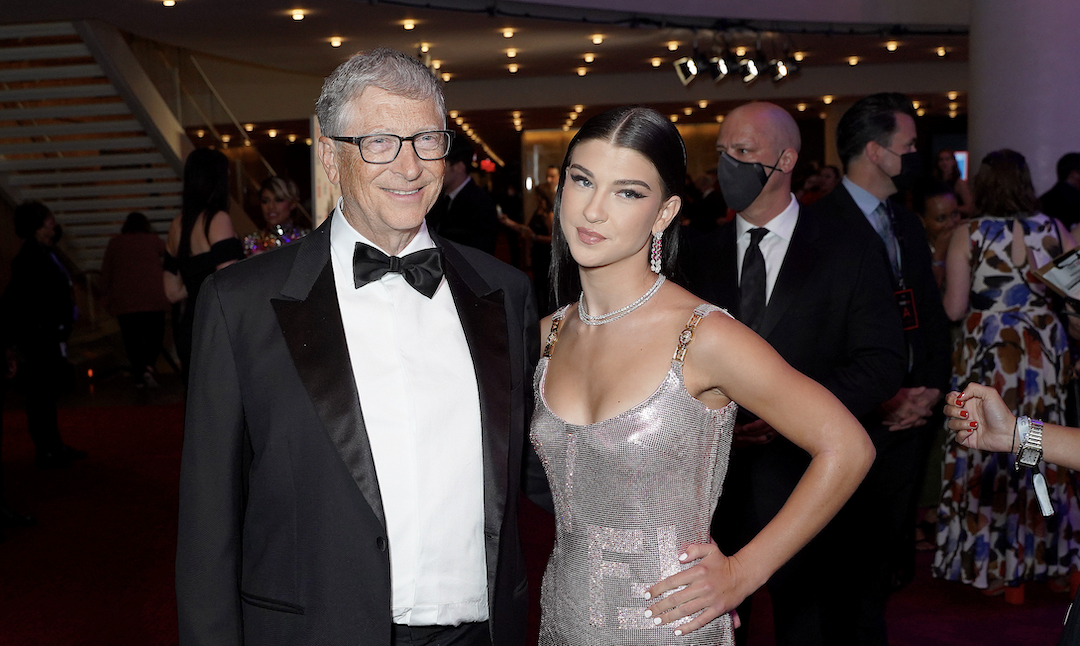 The Bill Gates Empire: $2 Trillion In The Bank  : Financial Reports Net Worth 2026: Career Earnings & Assets
