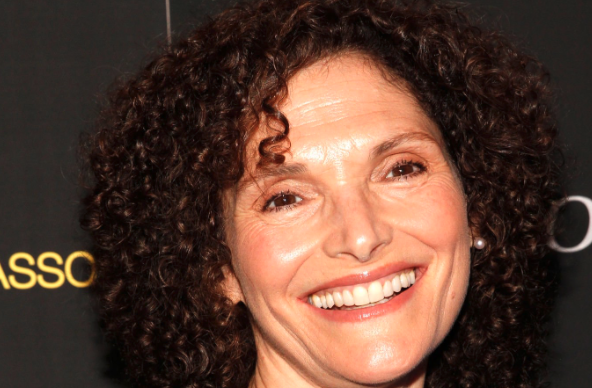 How Much is Mary Elizabeth Mastrantonio Worth? Mary Elizabeth Mastrantonio's Total Wealth - Is the Star a Billionaire? Net Worth 2026